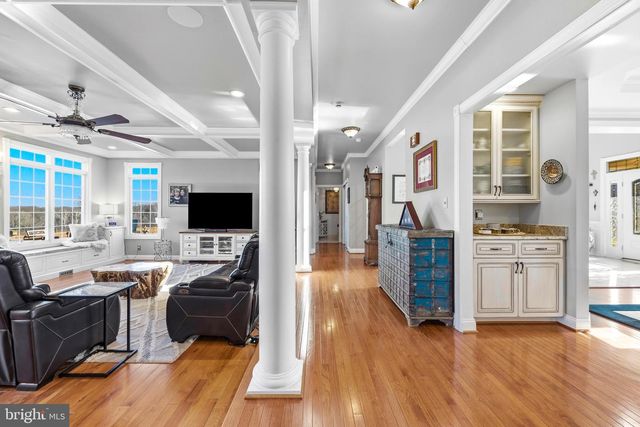 14821 HUNTING WAY, Phoenix, MD 21131