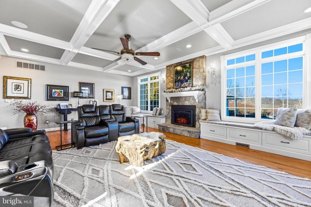 14821 HUNTING WAY, Phoenix, MD 21131