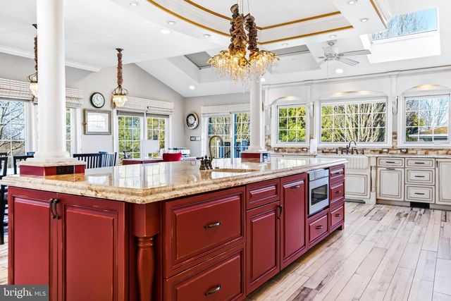 14821 HUNTING WAY, Phoenix, MD 21131