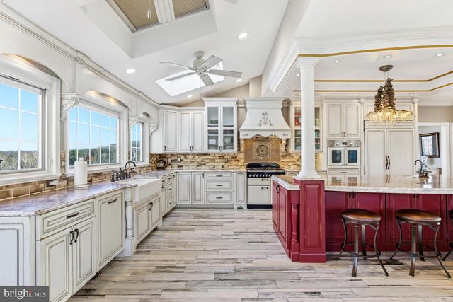 14821 HUNTING WAY, Phoenix, MD 21131