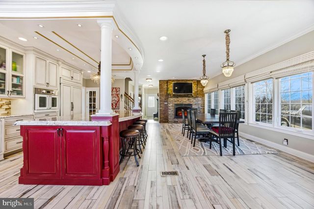 14821 HUNTING WAY, Phoenix, MD 21131