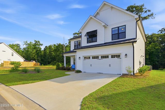165 Tilloo Cut Way, Hampstead, NC 28443