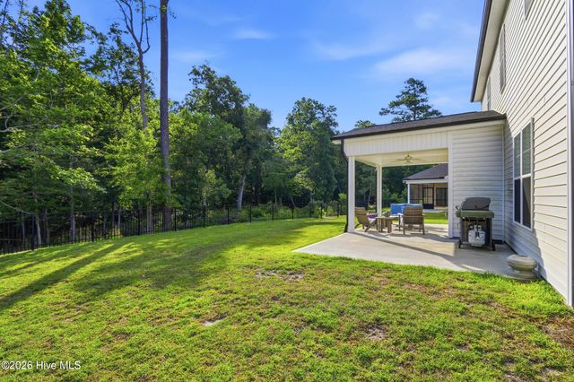 165 Tilloo Cut Way, Hampstead, NC 28443