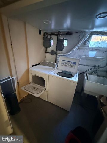 426 PARLIN ST, Philadelphia, PA 19116