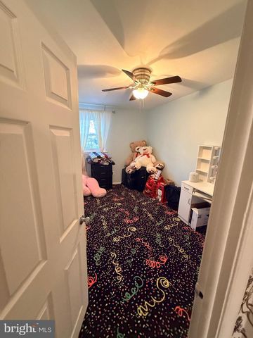 426 PARLIN ST, Philadelphia, PA 19116