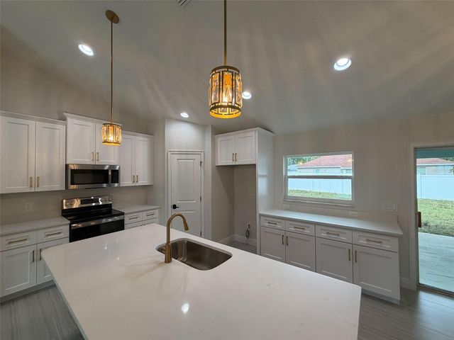 13164 SW 79TH CIRCLE, Ocala, FL 34473