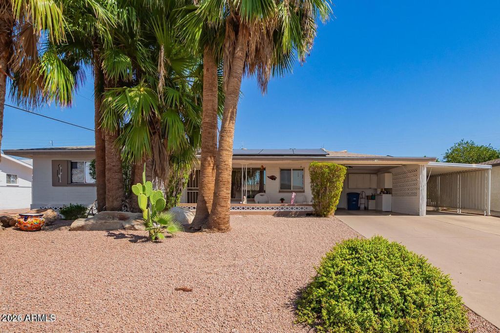 427 N 55TH Place, Mesa, AZ 85205