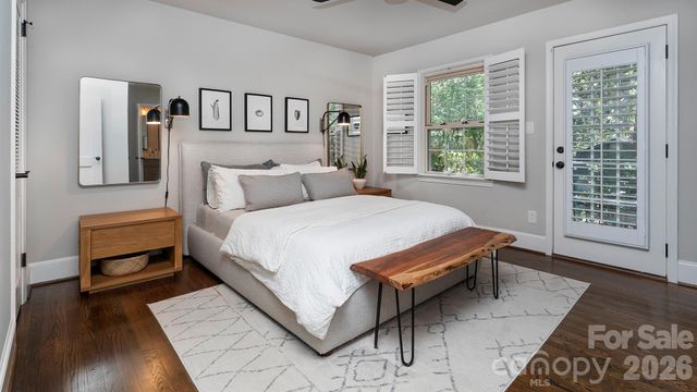434 Blairmore Drive, Charlotte, NC 28211