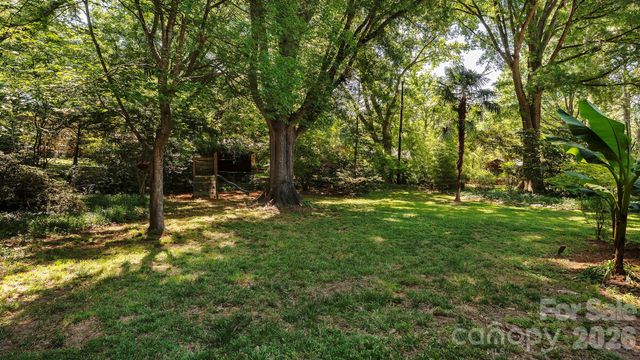 434 Blairmore Drive, Charlotte, NC 28211