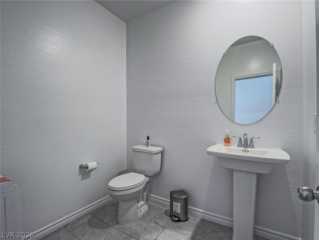 7236 North Decatur Boulevard 4, Las Vegas, NV 89084