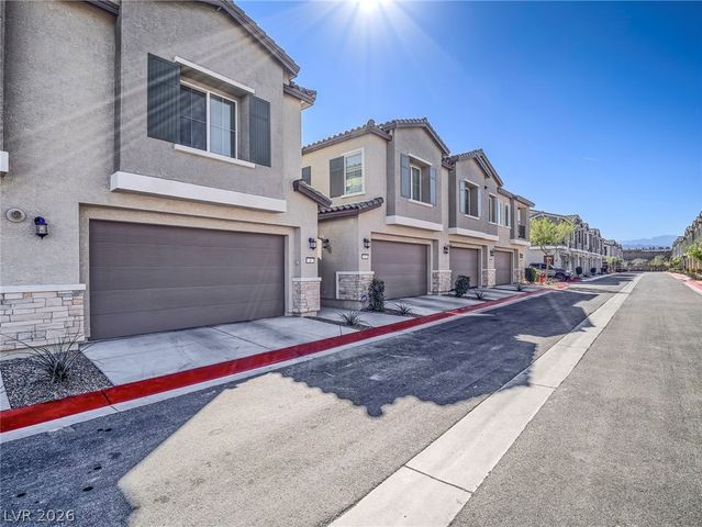 7236 North Decatur Boulevard 4, Las Vegas, NV 89084