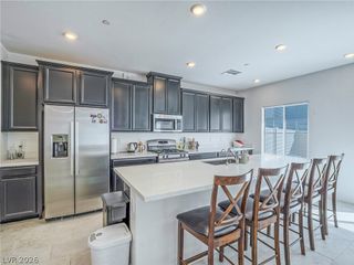 7236 North Decatur Boulevard 4, Las Vegas, NV 89084