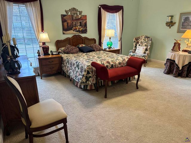 214 River North Circle, Macon, GA 31211