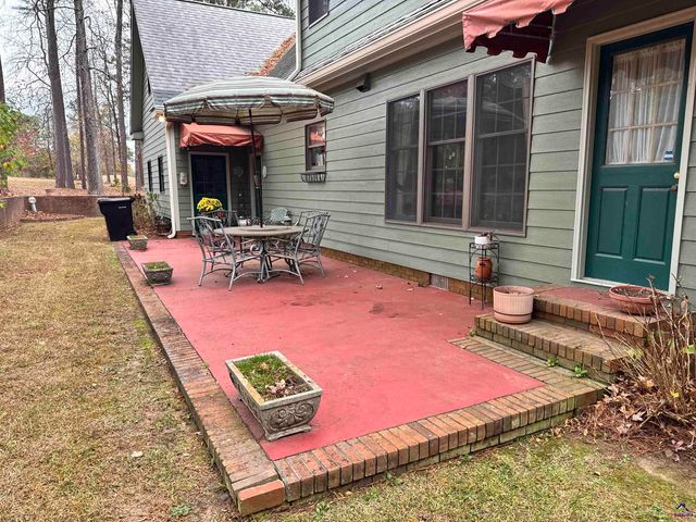 214 River North Circle, Macon, GA 31211