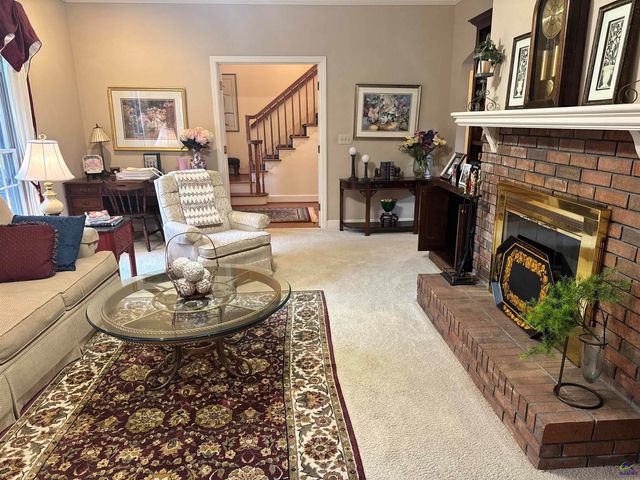 214 River North Circle, Macon, GA 31211