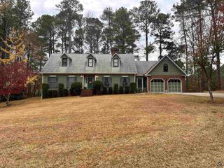 214 River North Circle, Macon, GA 31211
