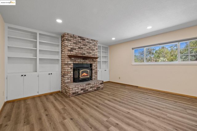 18191 Via Serena, Sonora, CA 95370