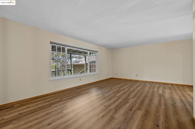 18191 Via Serena, Sonora, CA 95370