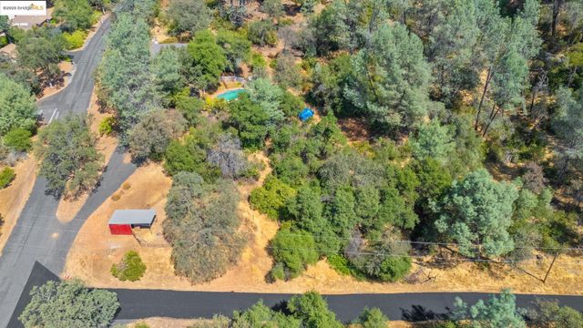 18191 Via Serena, Sonora, CA 95370