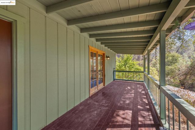 18191 Via Serena, Sonora, CA 95370