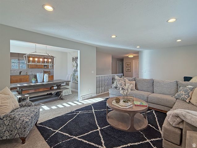 3251 N 1050 E, North Ogden, UT 84414