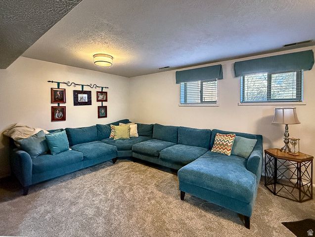 3251 N 1050 E, North Ogden, UT 84414