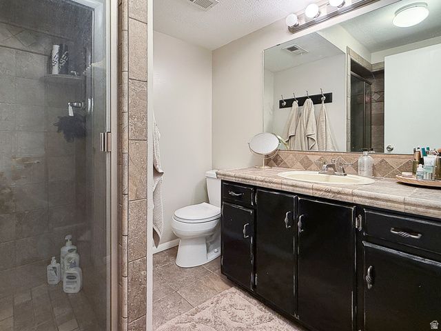 3251 N 1050 E, North Ogden, UT 84414