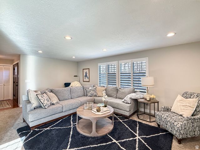 3251 N 1050 E, North Ogden, UT 84414