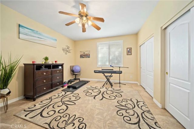 241 W Quail Drive, Palmdale, CA 93551