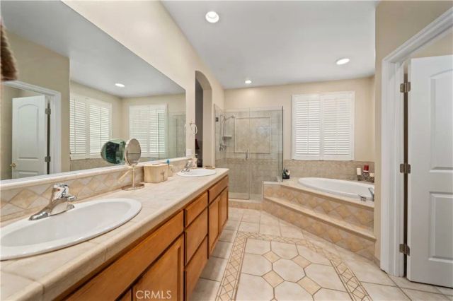 241 W Quail Drive, Palmdale, CA 93551