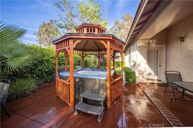 241 W Quail Drive, Palmdale, CA 93551