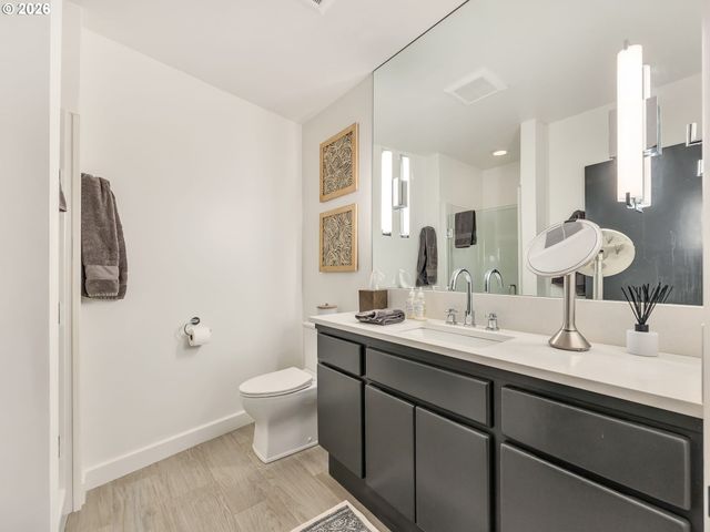 101 13TH St 211, Gearhart, OR 97138