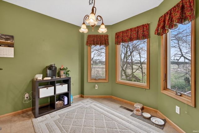 221 Ballenshire Lane, Kendallville, IN 46755