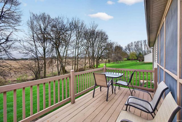 221 Ballenshire Lane, Kendallville, IN 46755