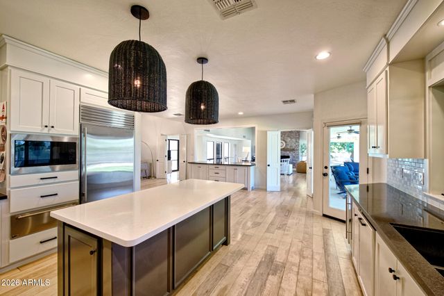 1002 E ACACIA Circle, Litchfield Park, AZ 85340