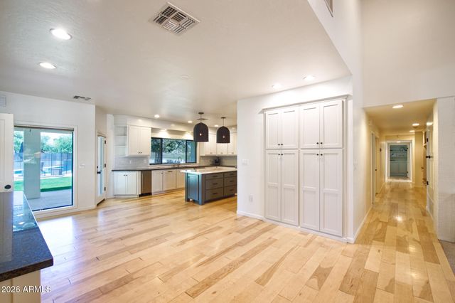 1002 E ACACIA Circle, Litchfield Park, AZ 85340