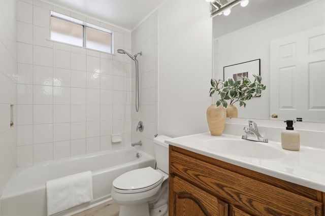 127 Park Watson Place, San Jose, CA 95136