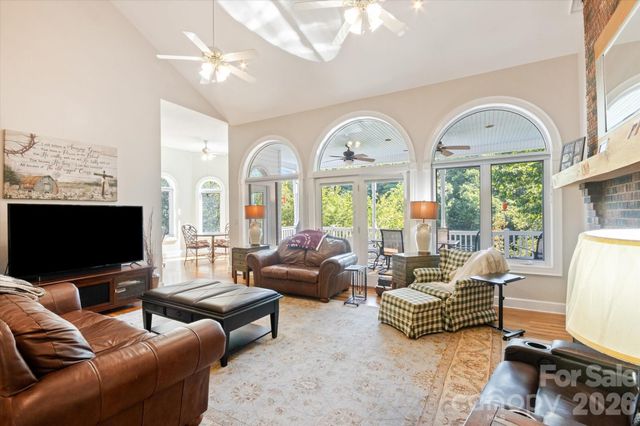 192 Lake Club Drive, Nebo, NC 28761
