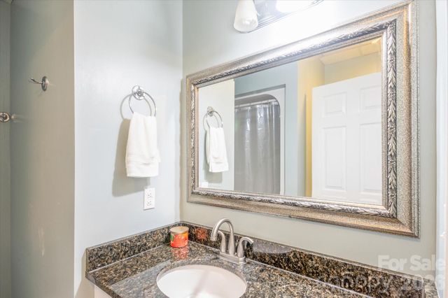 192 Lake Club Drive, Nebo, NC 28761