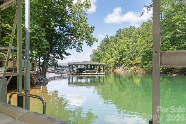 192 Lake Club Drive, Nebo, NC 28761
