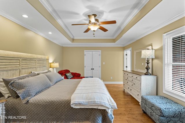 8261 Greenwell Rd, Knoxville, TN 37938