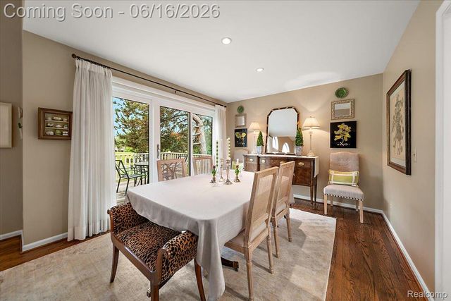 2486 Thistle Pointe, Bloomfield Hills, MI 48304