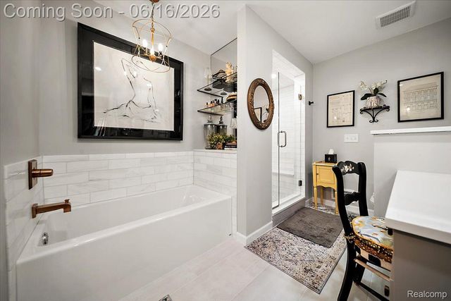 2486 Thistle Pointe, Bloomfield Hills, MI 48304