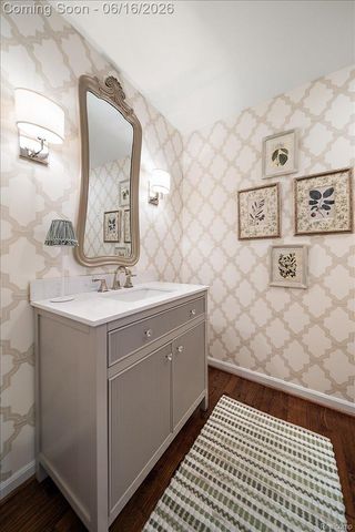2486 Thistle Pointe, Bloomfield Hills, MI 48304