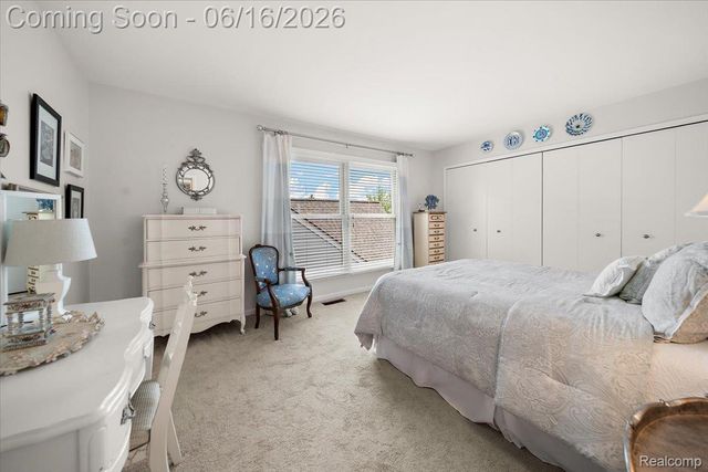 2486 Thistle Pointe, Bloomfield Hills, MI 48304