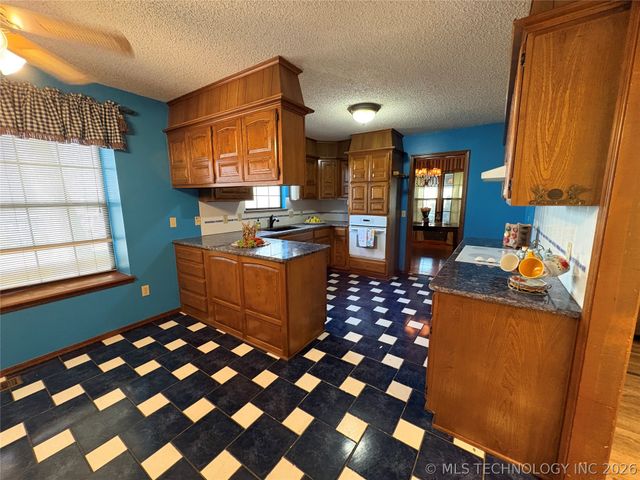 7731 S Joplin Avenue, Tulsa, OK 74136