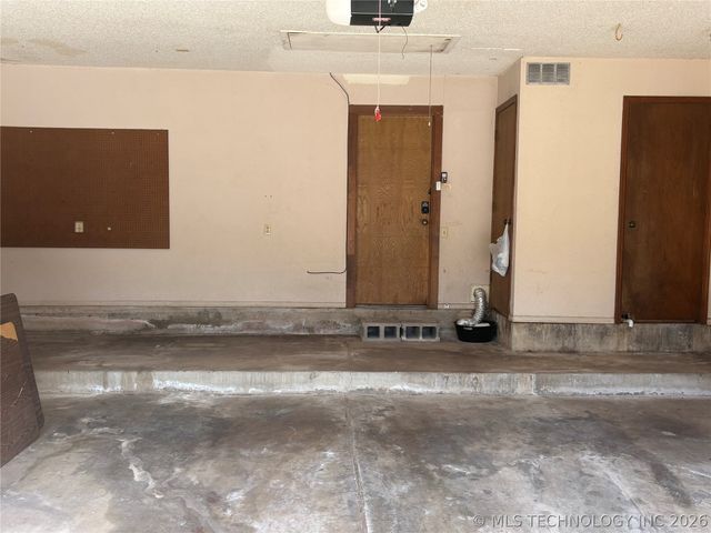 7731 S Joplin Avenue, Tulsa, OK 74136