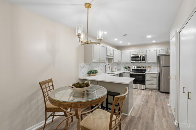 3533 Amberacres Drive, Cincinnati, OH 45237