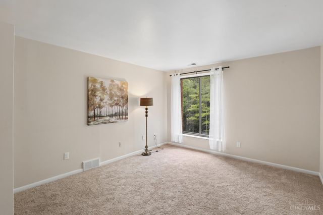 3533 Amberacres Drive, Cincinnati, OH 45237