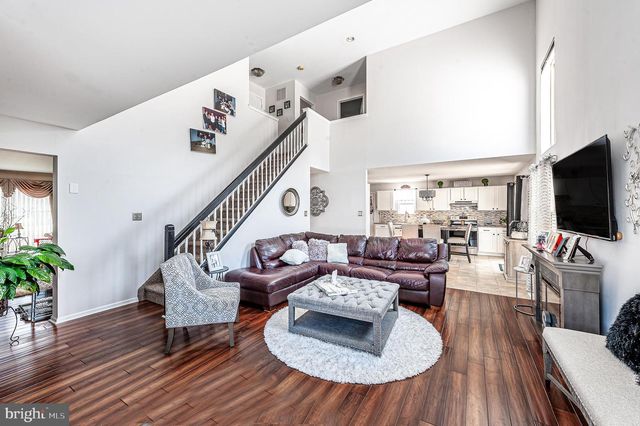 11 CIDER PRESS LN, Sewell, NJ 08080